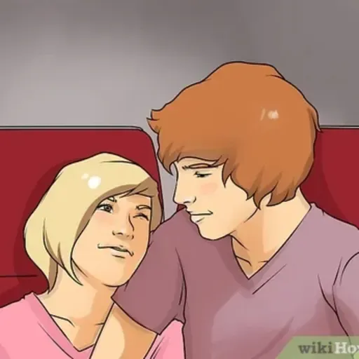 How to Know If a Guy Wants to Kiss You at a Movie Theater