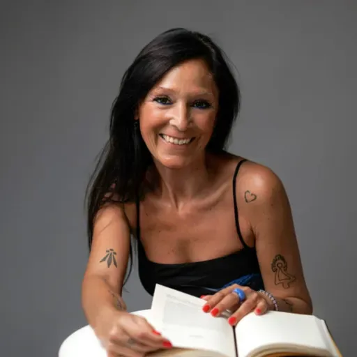 Zafiro Ediciones, una editorial con huella darocense