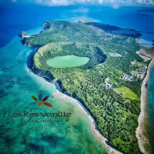 [2]. "جزر القمر: شندزواني - "الطريقان.mp3