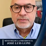 Gobierno evalúa préstamo del FMI y rechaza legalizar autos "chutos"