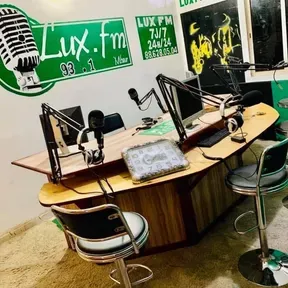 LUX FM Mbour 93.1 (Sénégal)