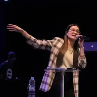 SÉRIE VALORES | FERVOR DE ESPÍRITO - NICOLE CANTINI