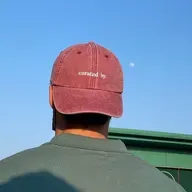 من أوراق طفل أبدي