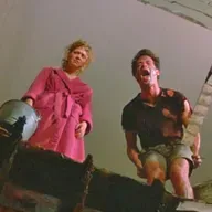 / VR211 / Una bañera. Una risa. Un niño