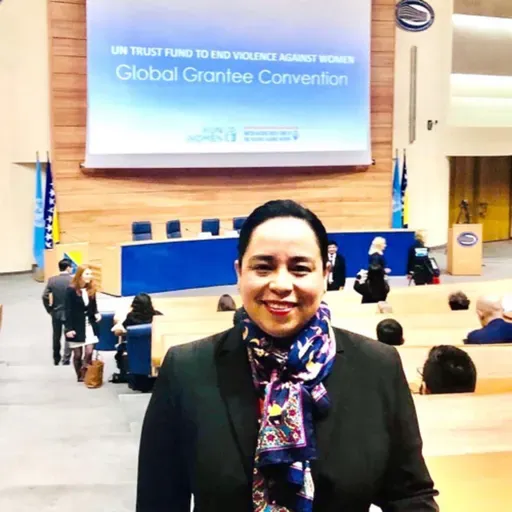 #70 Mildred Garcia, Gerente de Operaciones del Fondo Fiduciario de la ONU en New York. Originaria de Marcala, Honduras. Su historia profesional, de retos y trabajo. 2da. Parte