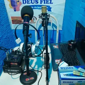 DeusFiel