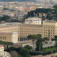 A Note on 'Roma Aeterna'