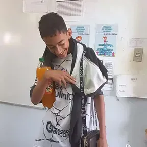 Kkkkhg