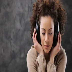 RADIO CURTI SOM