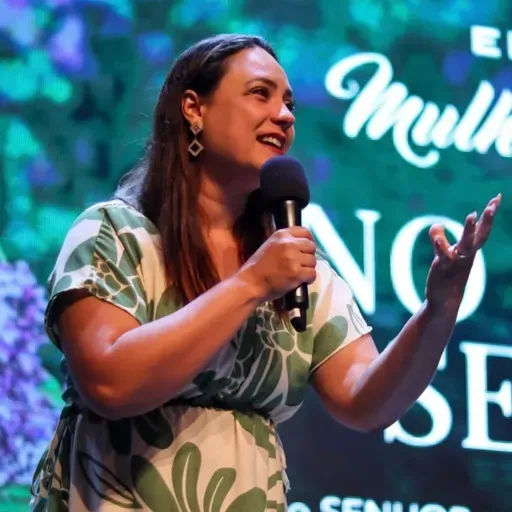 05.11.25 | "Servimos por amor" (Cris Andrade)