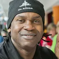 Live commentary from the Pride shitholetrain!