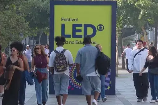 Debates sobre educação e tecnologia marcam o segundo dia do Festival LED