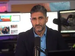 Bamdad Esmaili zur Lage im Iran: "Was Trump tut, ist eine Farce"