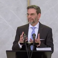 ¡Acércate a Dios!