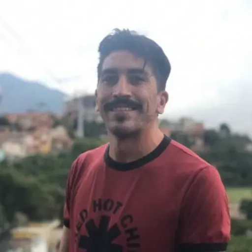 Actualidad internacional con Bruno Sgarzini, premio nacional Simón Bolívar de periodismo