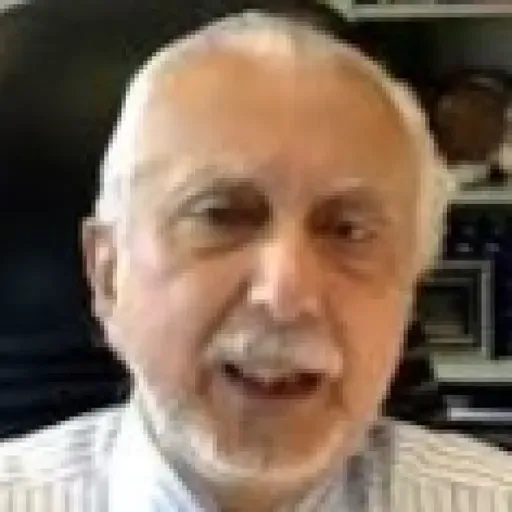 Pablo y a la Bolsa: entrevista a Juan José Etala, director del Departamento de Política Social de la UIA