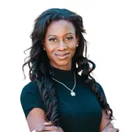 S6 Ep22: A Discussion About "The Great Squeeze: Q4 2025 Leadership Challenges and Four Solutions" by Dilan Gomih