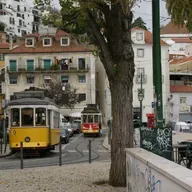 Domínio público: "Cruzou por mim", de Álvaro de Campos (heterónimo de Fernando Pessoa)