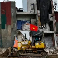 Cách Việt Nam tái định hình Đông Dương qua Cảng biển và Đường bộ