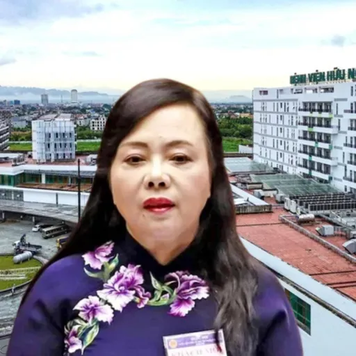 Cấp dưới khai đưa bà Tiến 20,4 tỉ đồng, cựu bộ trưởng Bộ Y tế chỉ thừa nhận cầm 7,5 tỉ