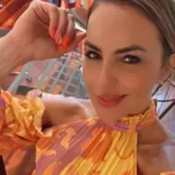 Andréia Costa Farias abrió su tienda de Moda en 2016 en La Rioja