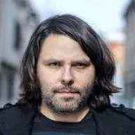 Alberto Mayol: “los gobiernos de derecha tienen un problema que es la comprensión de lo social”