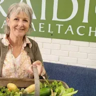 Deirdre Ní Bhraonáin Garraíodóir Cluain na dTor.