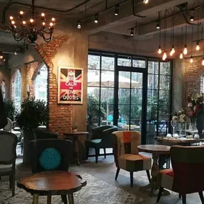NOSTALGIA CAFE