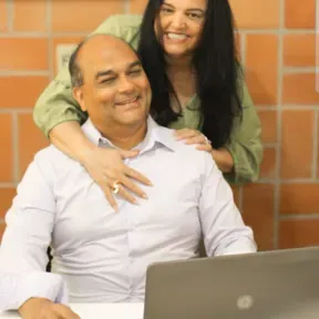 Dr.Evandro e Dra. Sinara Psicoterapia Ressignificar