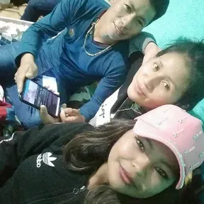 ROMPIENDO FRONTERAS