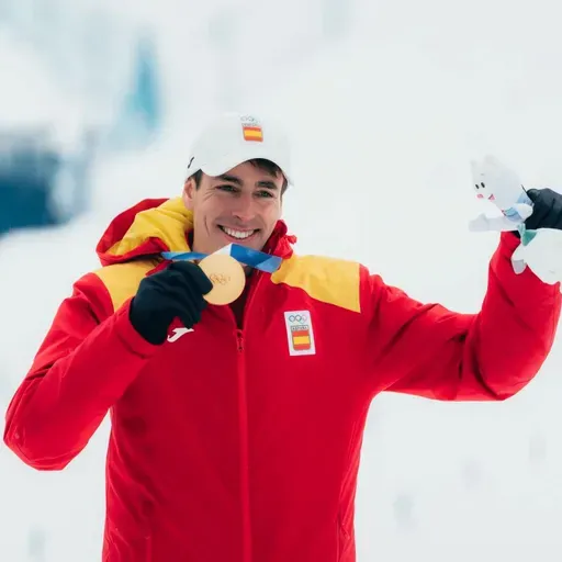 ESQUI DE MONTAÑA OLIMPICO: DOS MEDALLAS ESPAÑA, ORIOL CARDONA ORO, ANA ALONSO BRONCE. Crónica por Mayayo.