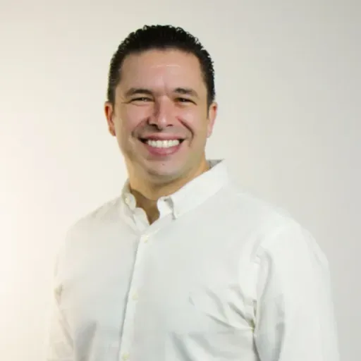 11.01.26 (17h) | "O Deus que encerra ciclos e inicia outros" (Pr. Raphael Gadelha)