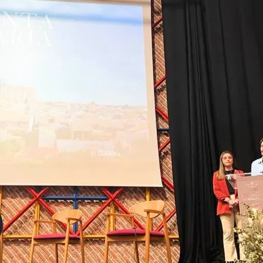 Hablamos con Nazaret Acevedo y Álvaro Muñoz sobre el documental sobre la Iglesia de Santa María
