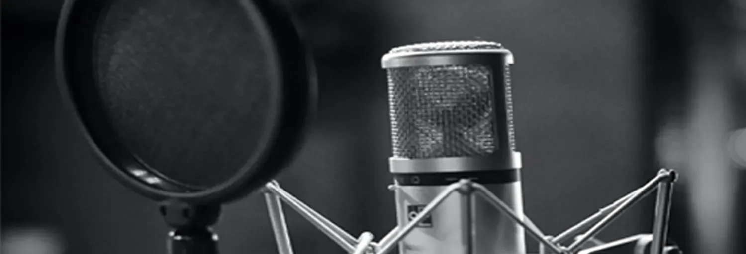 Touching Hearts Web Radio