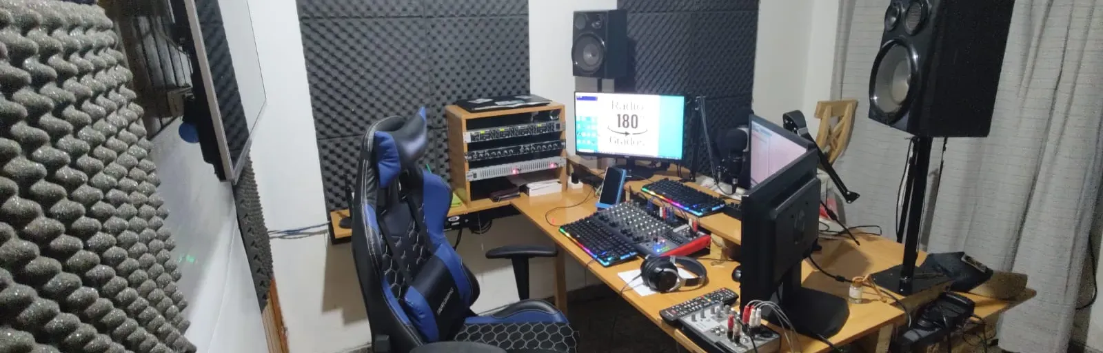 RADIO 180 GRADOS