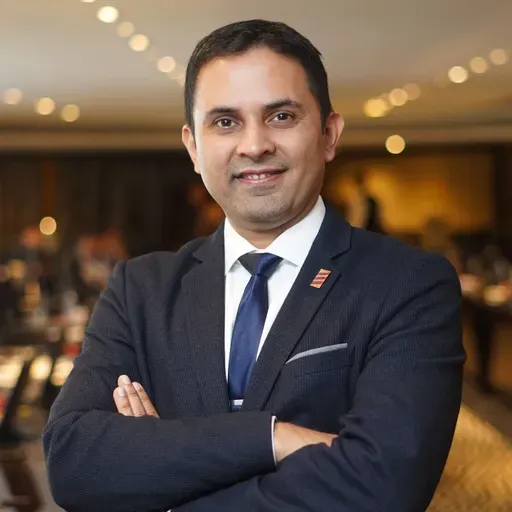 LEAD THE FIELD | Chapter 1 - Chapter 12 | Sidharth Shah
