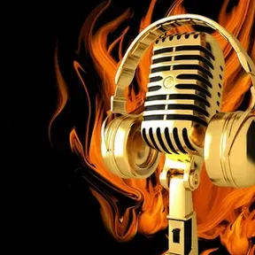Radio mas uncion y fuego