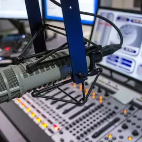 Alex FM