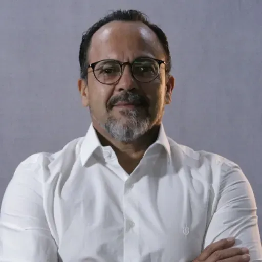 02.11.2025 (8h) | "Quando nada muda, Deus está transformando você" (Pr. Samuel Silva)