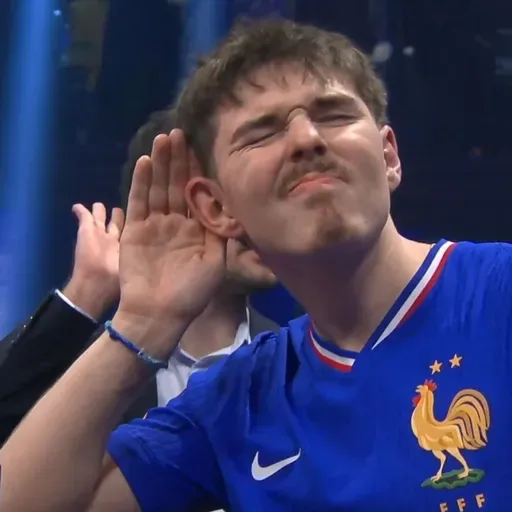 Saudi Crowd Naughty or Nice?