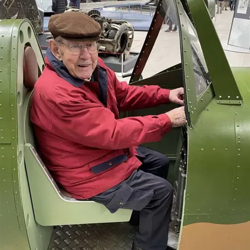 1161: LISTEN: Clifford Cage make a 999 call after colliding with 91-year-old James Blackwood on City Way