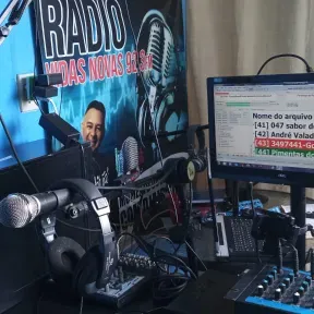 Web Radio Vidas Novas