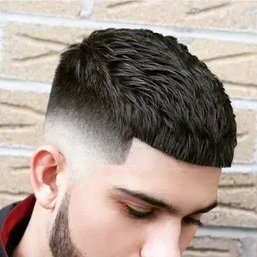 Clebin Delas