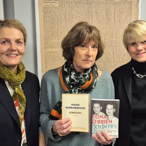 Sarah Jolien Fardel pour son 2ᵉ roman « La longe » avec l’éditrice Sabine Wespieser