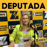 “Não existe mulher de esquerda, mulher de direita... existe MULHER!”