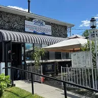 As west end properties change hands, Kelly’s Dockside Kafe will close this weekend