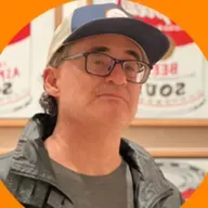 CINEASTA PERUANO FERMÍN TANGÜIS PRESENTA 'EL ALGODÓN Y LA SANGRE'