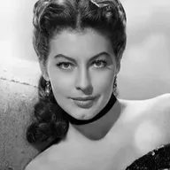 Nace la actriz Ava Gardner (1922)