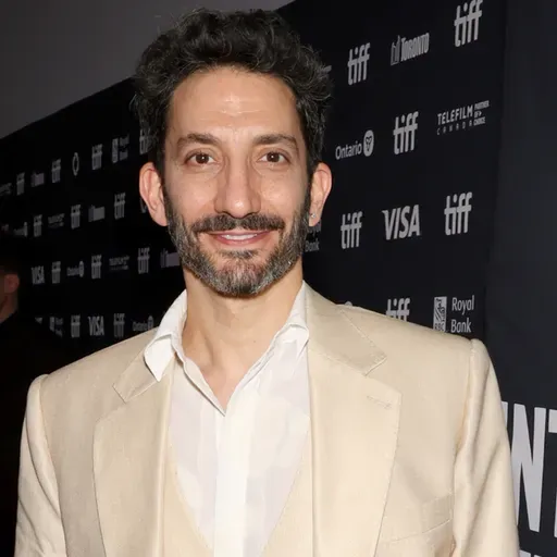 Juan Minujin: San Sebastián, el cine argentino y "Los domingos"