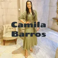 CAMILA BARROS AGUENTA FIRME
